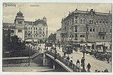 A postcard from 1911, on the left the municipal theatre, demolished in 1945.