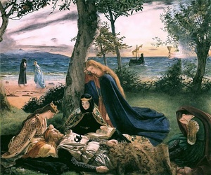 Ejemplos de la pintura prerrafaelita: El pastor distraído (1851) de William Holmant Hunt, La muerte del rey Arturo (1860) de James Archer y Ofelia (1852) de John Everett Millais.