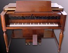 Hammond Novachord (1939) y Welte Lichtton orgel (1935)