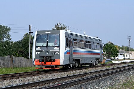 Рельсовый автобус РА1-0035 (модель 731) в пригородном сообщении