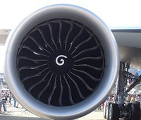 A GE90-94B (Boeing 777-200ER), straight fan blades