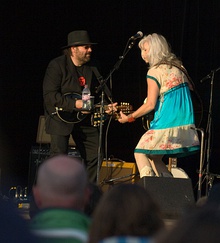 Colin Linden performing with Emmylou Harris in 2008