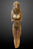 Mortuary figurine of a woman; 4400–4000 BC; crocodile bone; height: 8.7 cm; Louvre