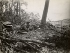 Soldado brasileño en combate en la selva contra la guerrilla en la década de 1960.