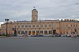 Exterior de la Estación Moskovsky (San Petersburgo)