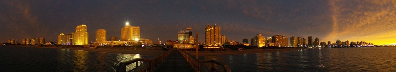  Punta del Este at dusk.