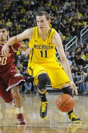 Stauskas in action in (2012-12-08)