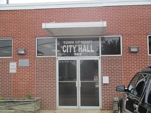 Many City Hall