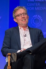 Сериал был разработан для американского телевидения Алексом Гансой (слева) и Говардом Гордоном (справа), которые ранее вместе работали над сериалами «24 часа» и «Секретные материалы». 