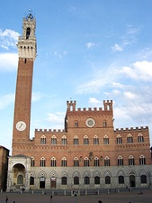 The Palazzo Publico and Torre dea Mangia in Siena (first half of 14th century)