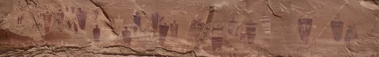  Panorama of the Great Gallery in Canyonlands National Park