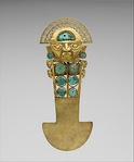 Ceremonial knife/tumi (Sican); 10th–13th century; gold, turquoise, greenstone and shell; height: 33 cm; Metropolitan Museum of Art[65]