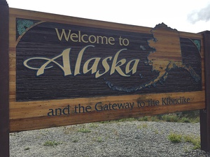 Alaska welcome sign on the Klondike Highway