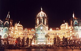Вокзал Чхатрапати Шиваджи ночью