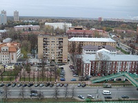 Вид на север города от платформы «Фабричная»