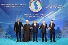 Главы пяти стран на Каспийском саммите