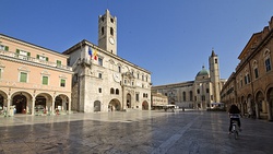 Piazza del Popolo