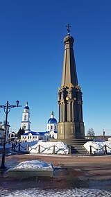 Церковь Казанской иконы Божией Матери и монумент-часовня