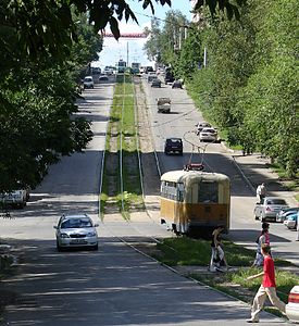 Трамвай на улице Шеронова