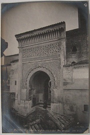 Entrance to the Sidi Boumediene Mosque, built in the 14th century (photo c. 1900)