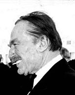 An example of uncommonly similar ear proportions: Adolf Hitler in 1945 and Fred Trump c. 1985