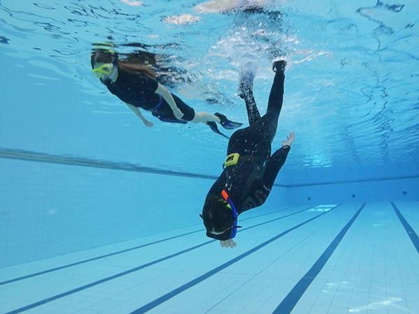 Thumbnail photo for Practising snorkel skills in the pool