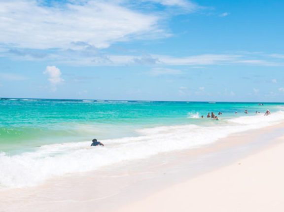 robert de niro caribbean hotel another beach