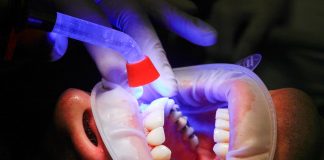 Dentist, Facet and Uv light