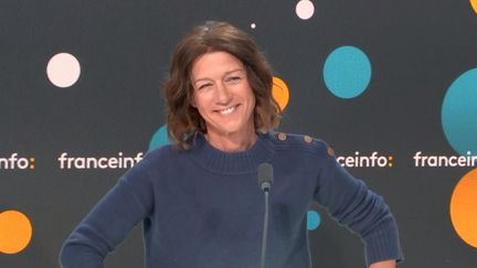 La présentatrice Carole Gaessler, le 5 décembre 2023 sur franceinfo. (FRANCEINFO / RADIO FRANCE)