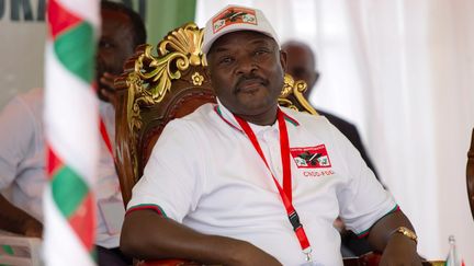 Le président de la République du Burundi, Pierre Nkurunziza, lors d'un conseil de défense dans la province de Gitega, au Burundi, le 26 janvier 2020. (EVRARD NGENDAKUMANA / REUTERS)