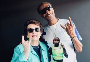 Η Μπίλι Τζιν Κινγκ φωτογραφίζεται με τον Snoop Dogg και ξεσηκώνει τα social media