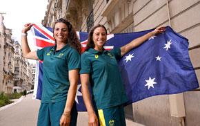 Fox sisters hit the water for new kayak cross event