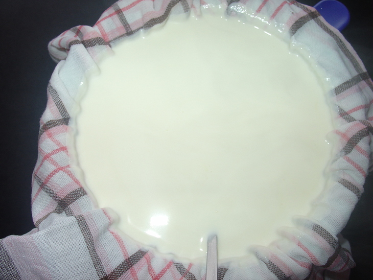 Сыр маскарпоне изготовленный в домашниx условиях: шаг 2