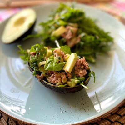 Салат из тунца с авокадо - рецепт с фото