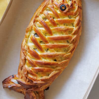 Рыбный пирог (кулебяка) - рецепт с фото