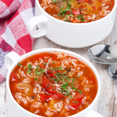 Томатный суп с рисом и овощами (без мяса) - рецепт с фото