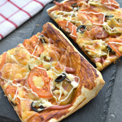 Пицца «Солянка» на слоёном тесте - рецепт с фото