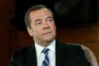 Медведев заявил, что в новом мироустройстве не будет места санкциям