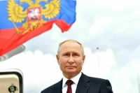 Путин: Россия видит попытки ограничить прямые контакты законодателей