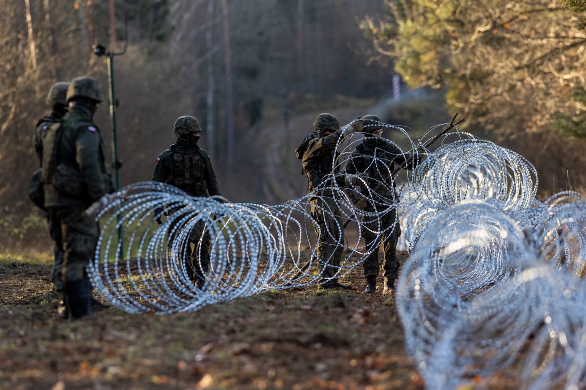 Poland Builds Fence At Russian Border To Prevent Possible Migrant Access