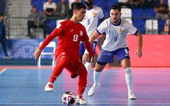 Ayoub Saadaoui of France and Amirhossein Davoudi of Iran