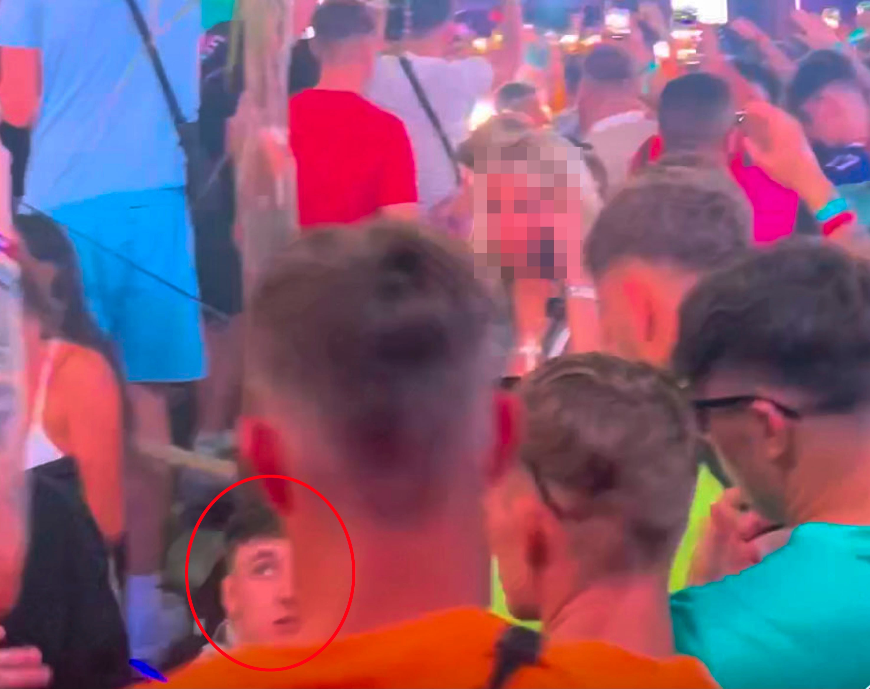 Jay, circled, appeared to stumble to the floor in the packed nightclub in footage obtained by The Sun