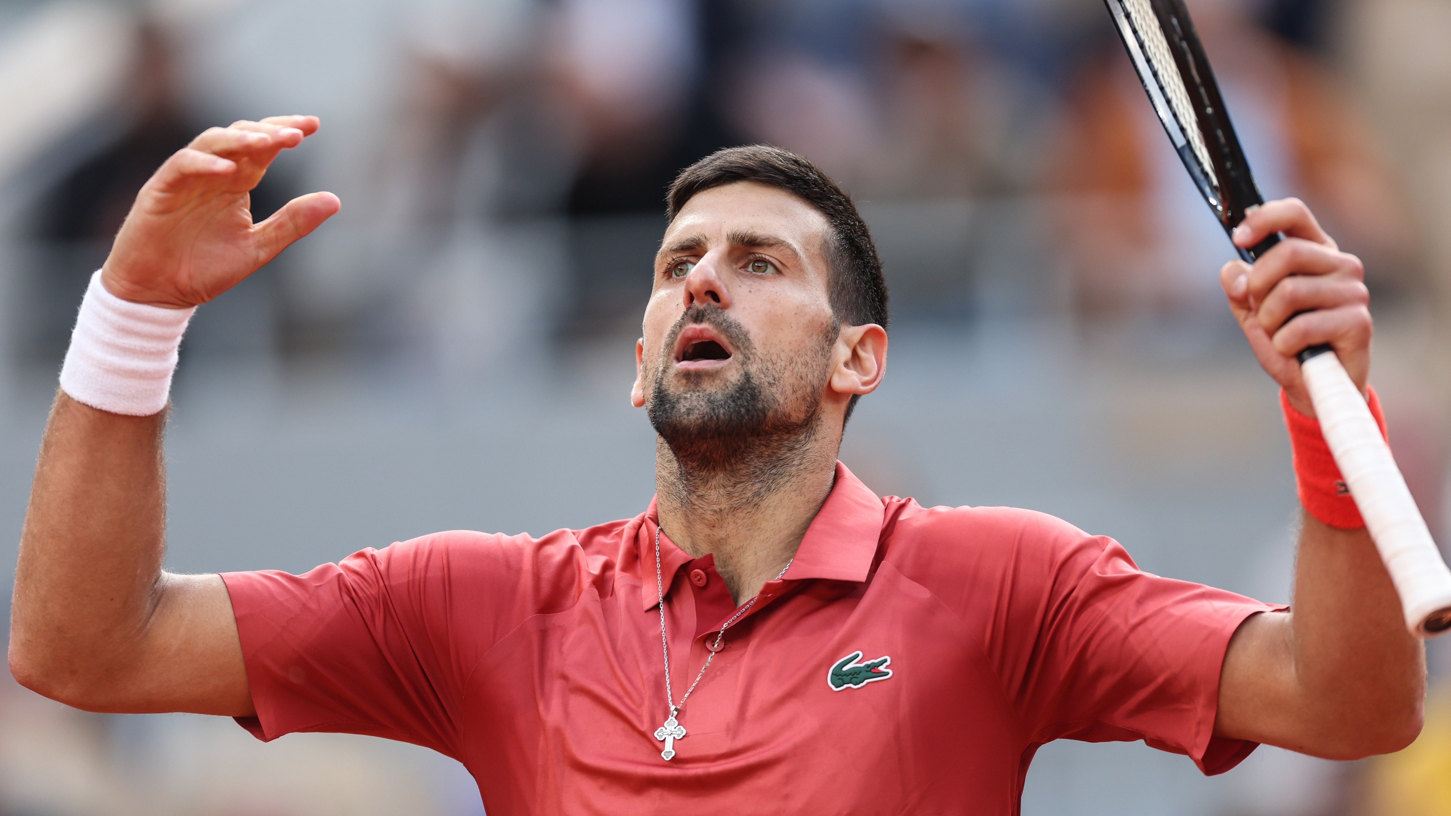 Djokovic battled back to defeat Cerúndolo in five sets, but later withdrew from the French Open
