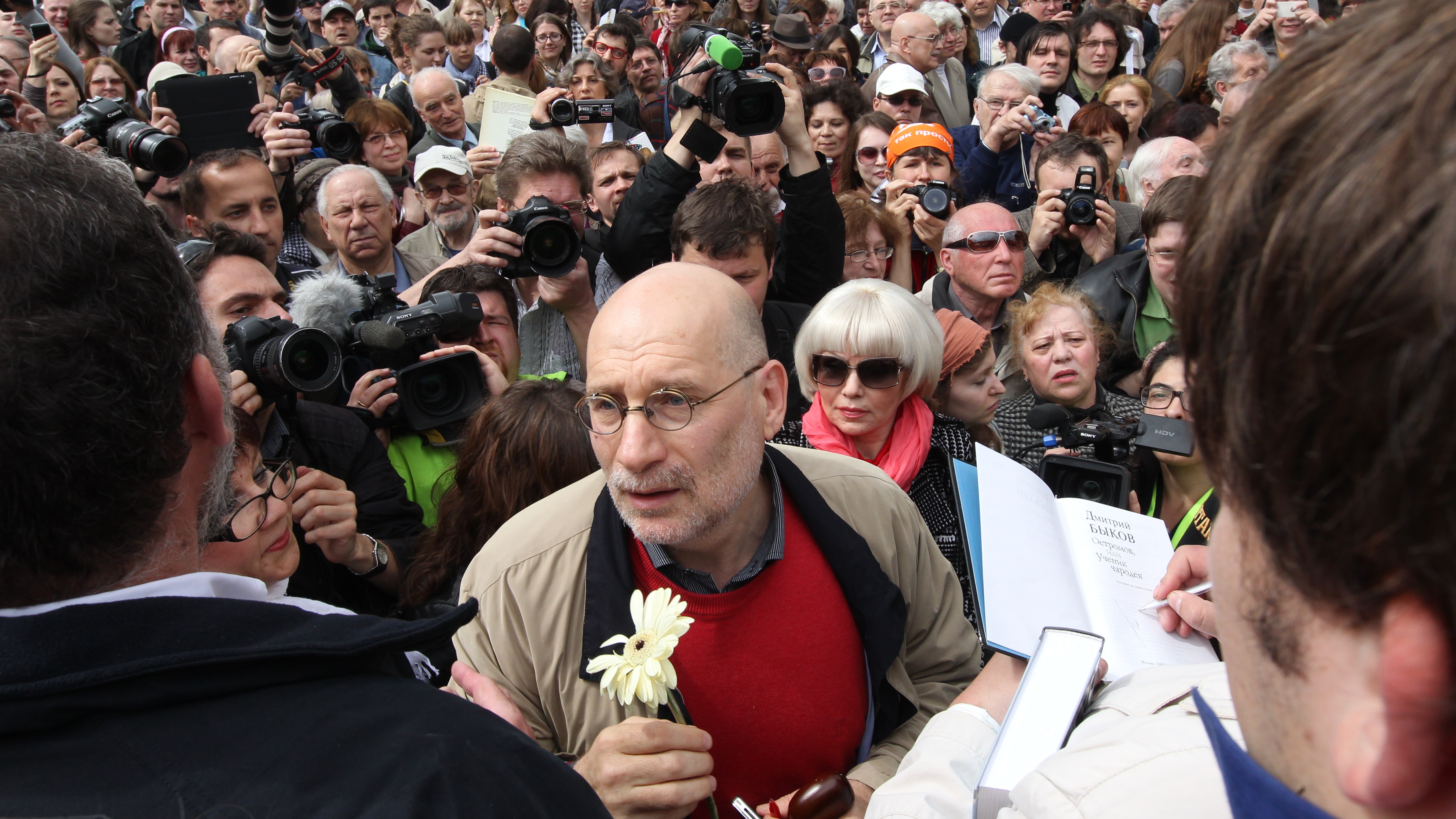Boris Akunin at an anti-Putin protest in Moscow in 2012
