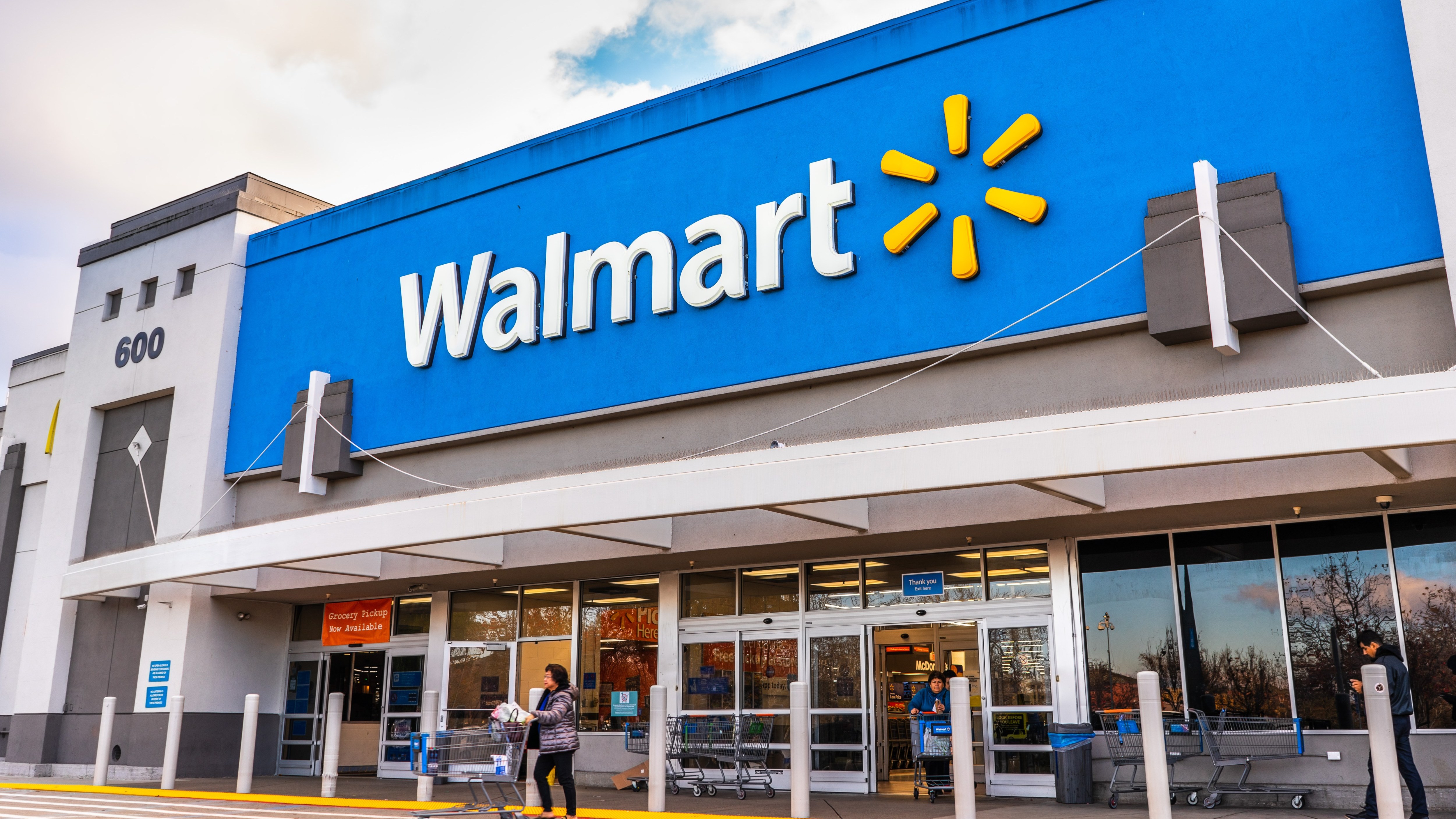 Walmart adds Vizio to its basket to boost advertising