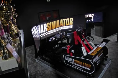 Bayer - Ragnar Simulator na FB: https://www.facebook.com/RagnarSimulator/