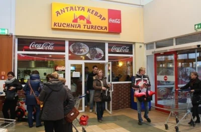 CH3j - Sraczka (・へ・)
Wedlug mnie kiedyś to był jeden z najlepszych kebabów z Kielcach...