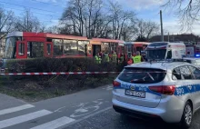 Wrocław. Śmiertelne potrącenie 17-letniej pieszej na przejściu dla pieszych prze