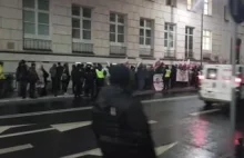 dzisiejsza demonstracja pod Sejmem przeciwko ustawie covidowej #LexKonfident