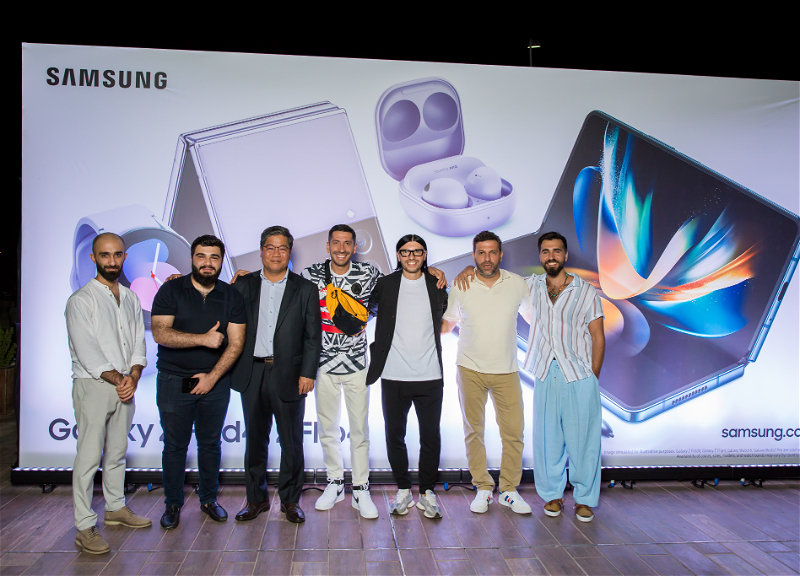 Samsung Electronics презентовала в Баку новейшие складные смартфоны - ФОТО